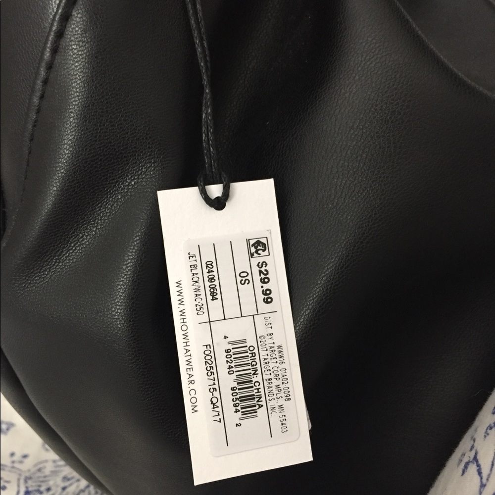 BLACK HANDBAG *NEW* - Picture 3 of 3